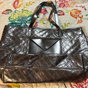 NWT Bath & Body Works Quilted Metallic Bag Envelope Pocket Lined Zipper Tote